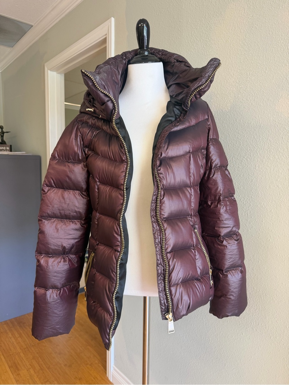 Calvin Klein Women's Quilted Puffer Jacket in Plum